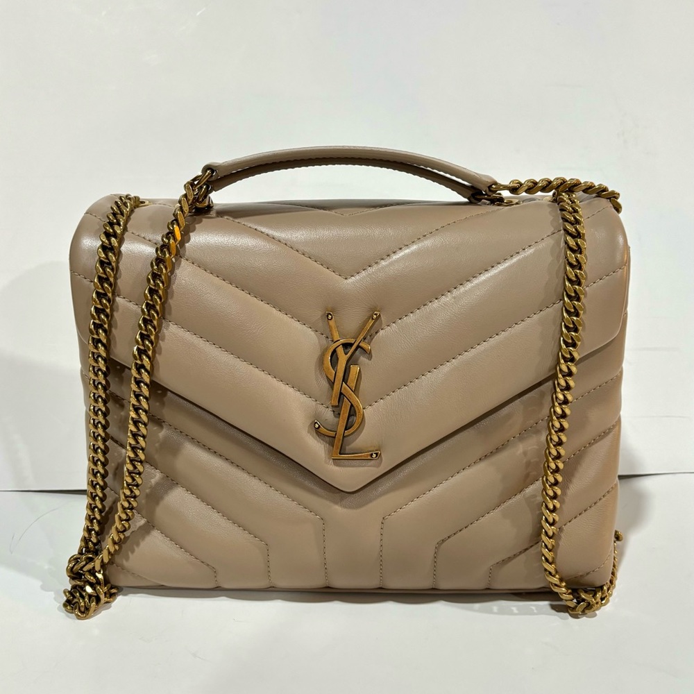 Saint Laurent- Loulou Small YSL Shoulder Bag in Quilted Leather
